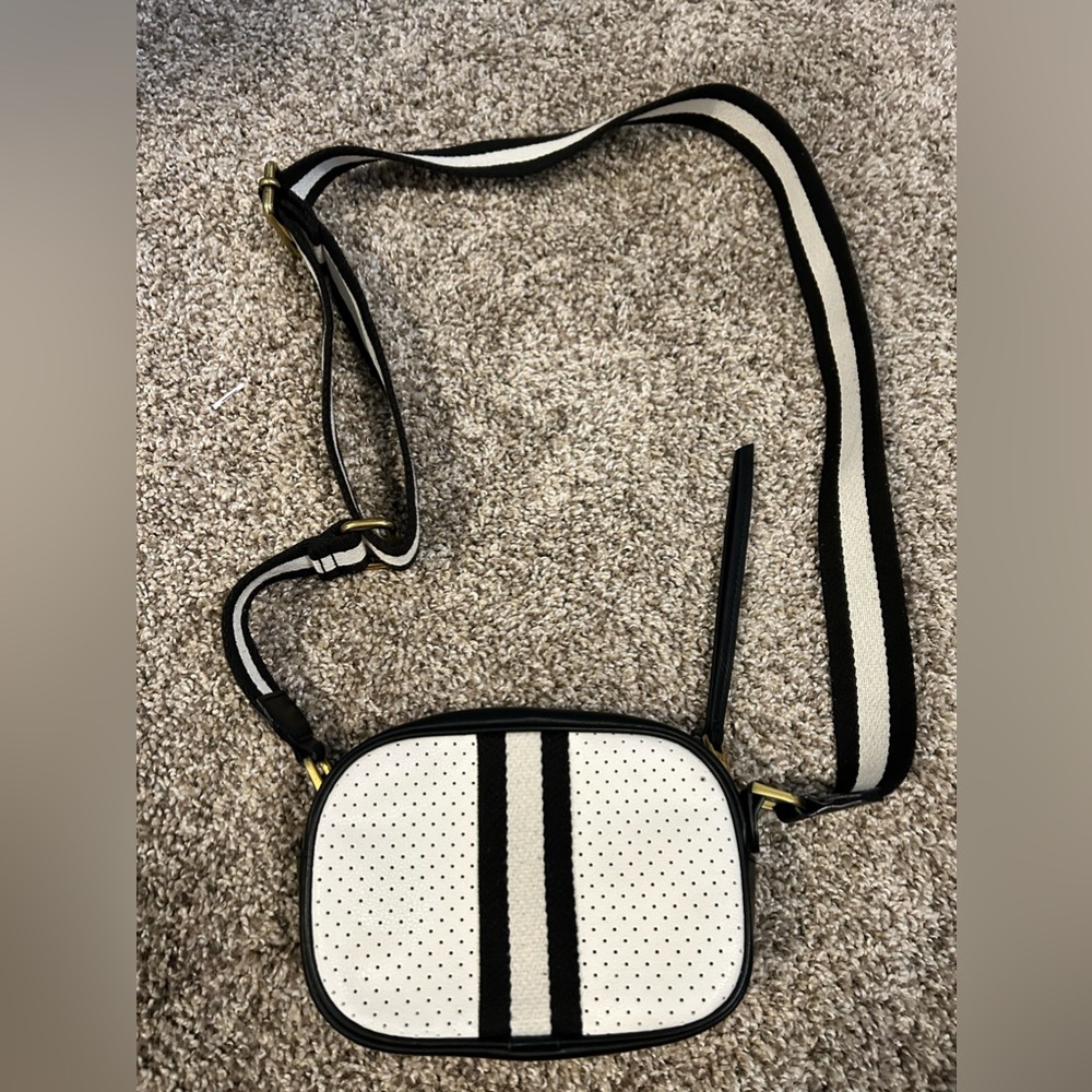 fossil camera bag